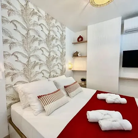Magnifique T2 - Vue - Parking - Juan-les-pins Appartement